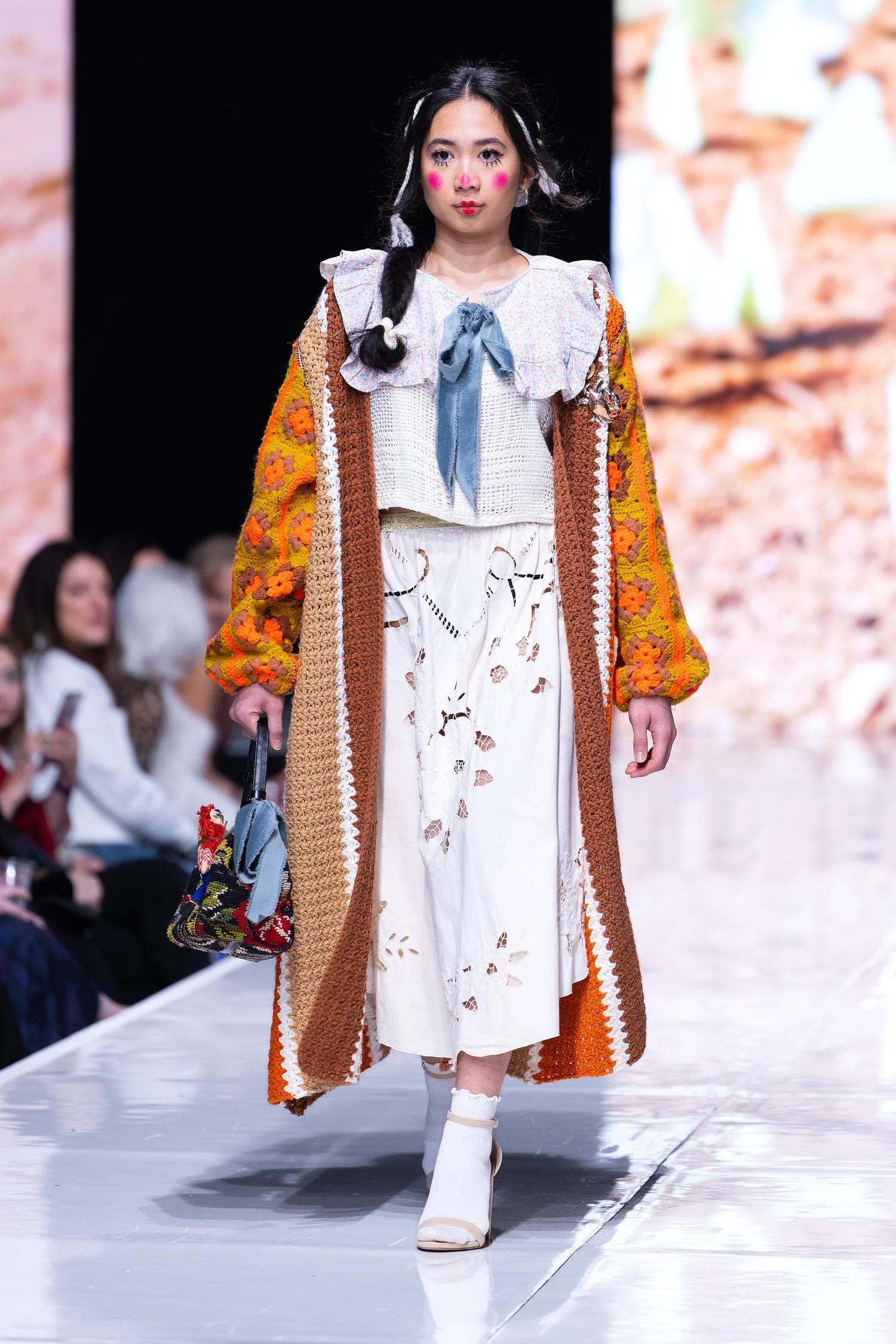 Re-Defind The Cutout