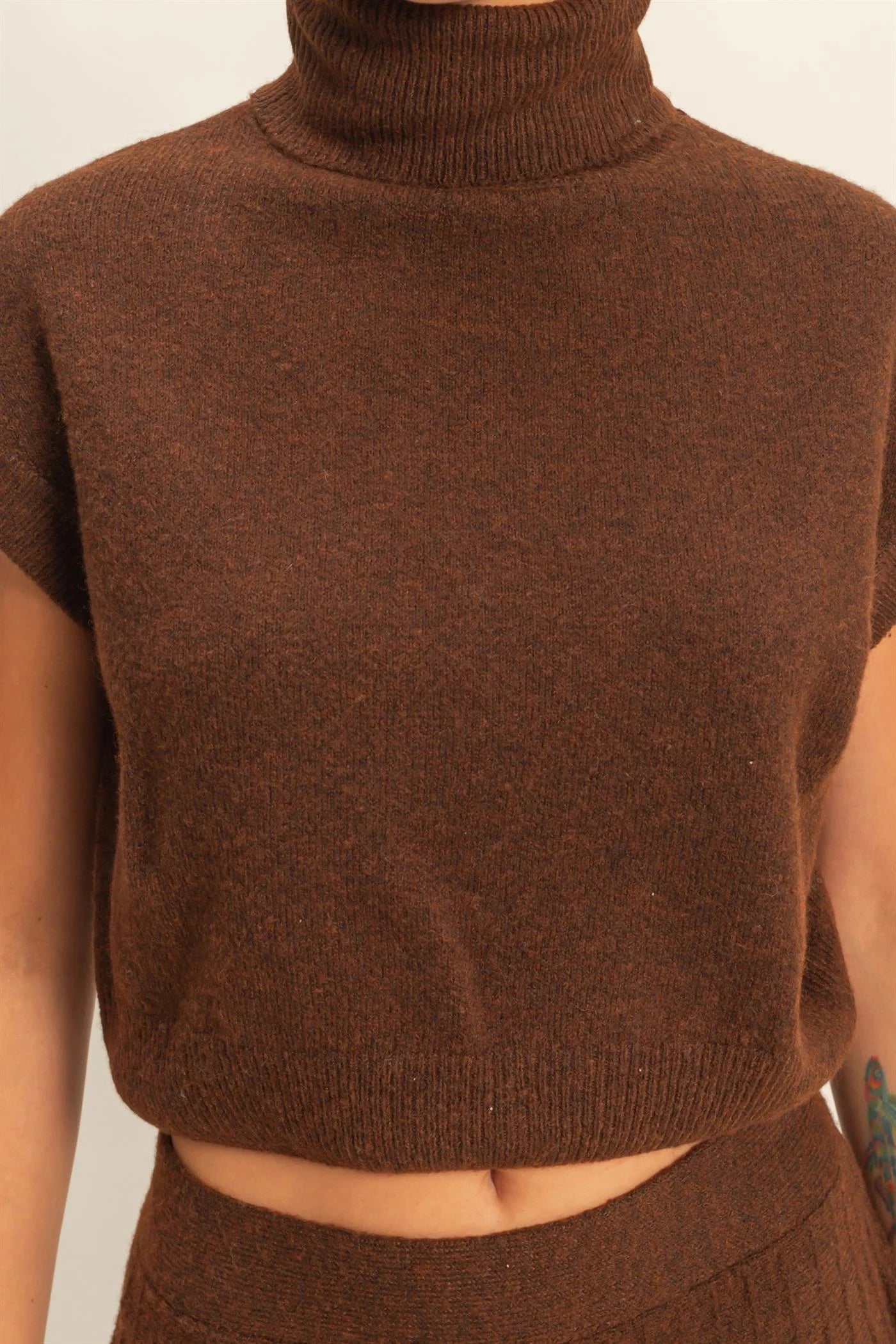 Brown Mock Neck Top Pleated Skirt Set