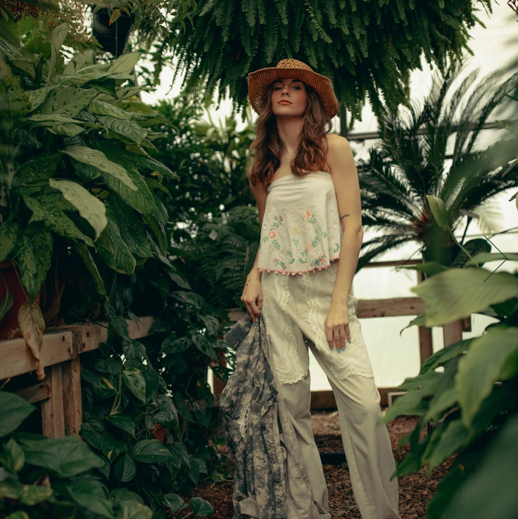 Re-Defind The Tie Back