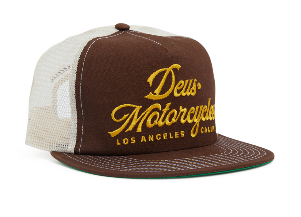 Deus Ex Machina Round Out Trucker