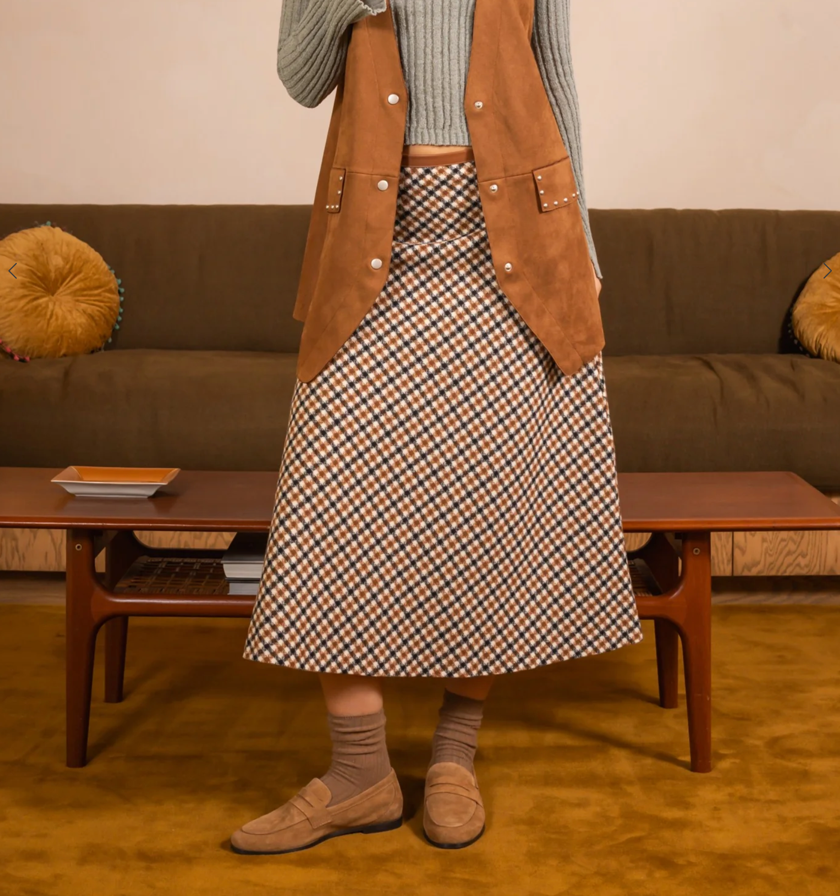 Houndstooth Wool Like MIdi Skirt