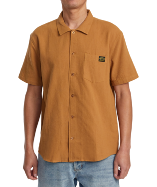 Day Shift Solid SS - Camel