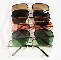 Oversized Metal Bridge Fashion Glasses - FAME