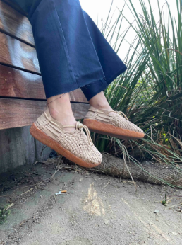 Latigo sandals best sale